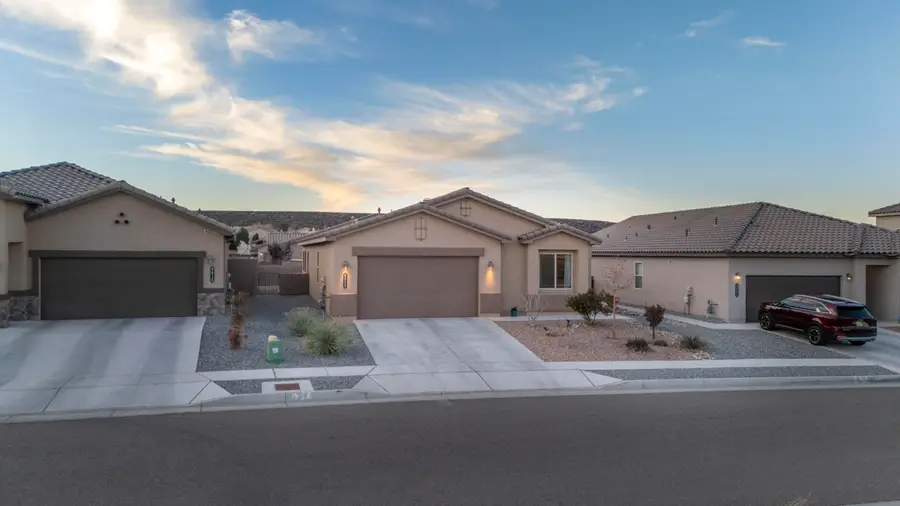 8609 Forecast Court Nw, Albuquerque, NM 87120 - #3