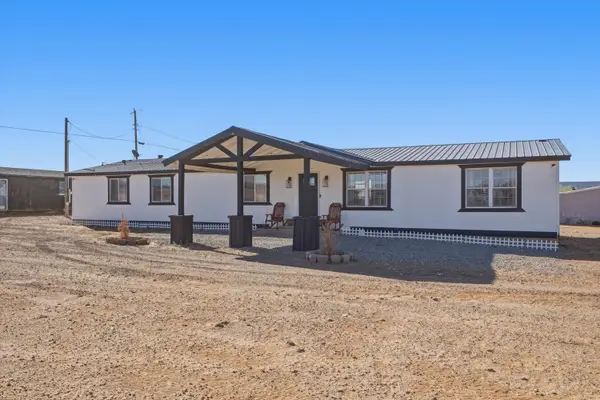 36 San Domingo Road, Laguna, NM 87026