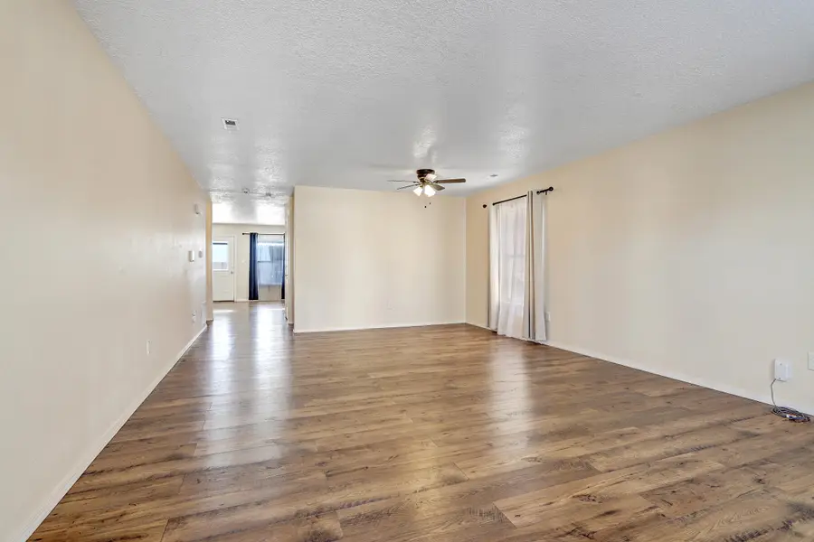 5724 Sandoval Drive Ne, Rio Rancho, NM 87144 - #3