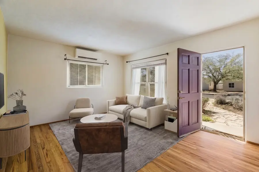 2738 Monroe Street Ne, Albuquerque, NM 87110 - #3