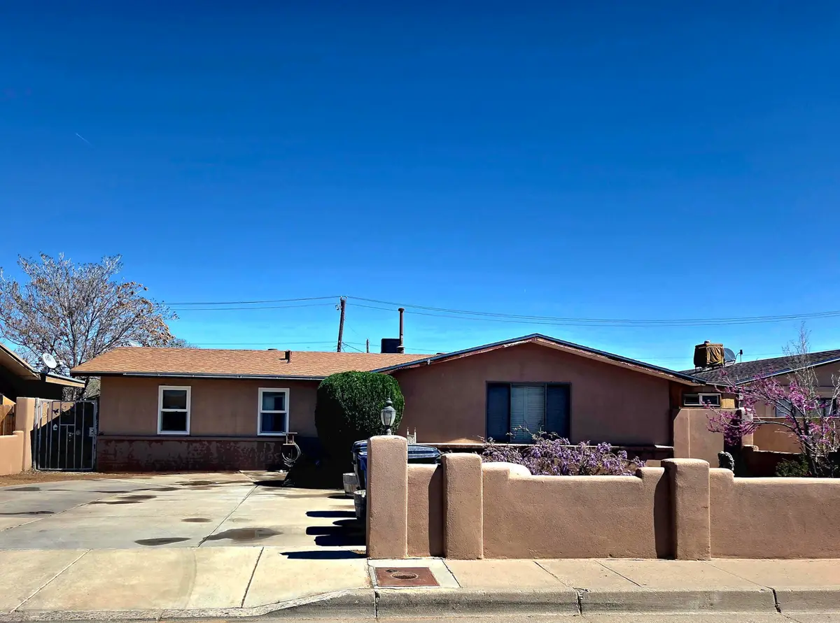 632 57th Street Nw, Albuquerque, NM 87105 - #1