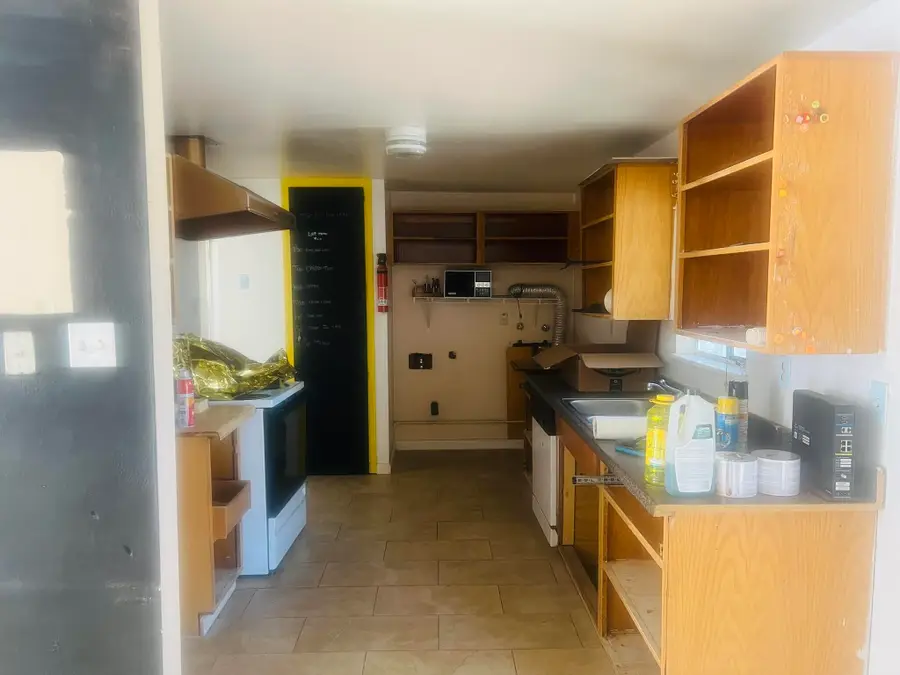 1612 Dorothy Street Ne, Albuquerque, NM 87112 - #3