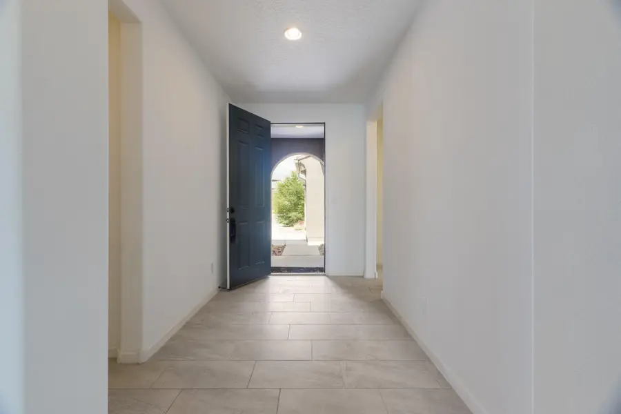 2729 Kings Canyon Loop Ne, Rio Rancho, NM 87144 - #2