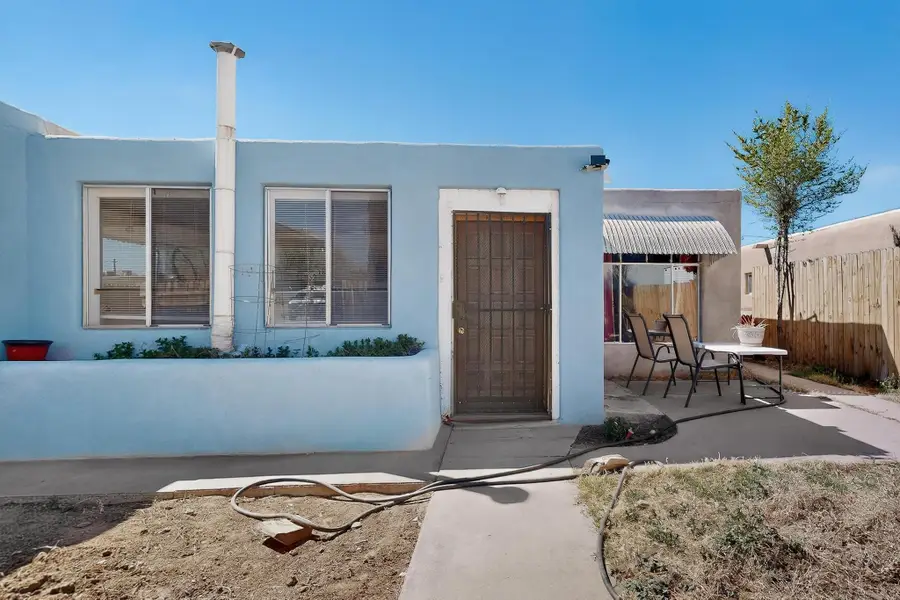 123 Charleston Street Se, Albuquerque, NM 87108 - #2