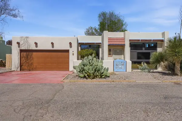 8301 4th Street Nw #3, Los Ranchos, NM 87114
