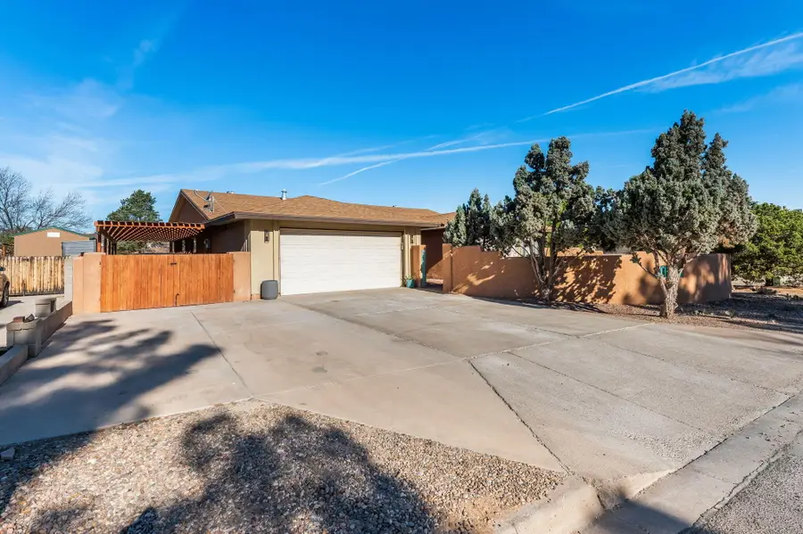 10317 La Paz Drive Nw, Albuquerque, NM 87114 - #3