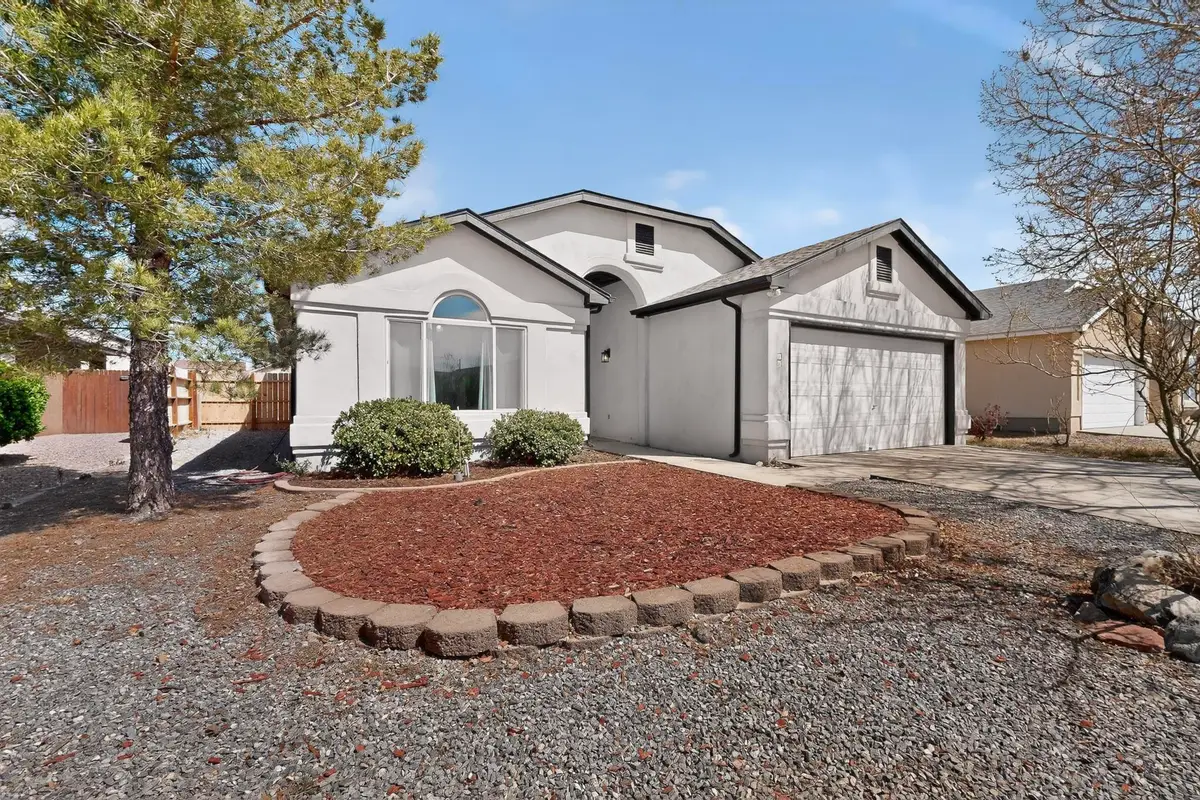11 Flores Bonitas Avenue, Los Lunas, NM 87031 - #1