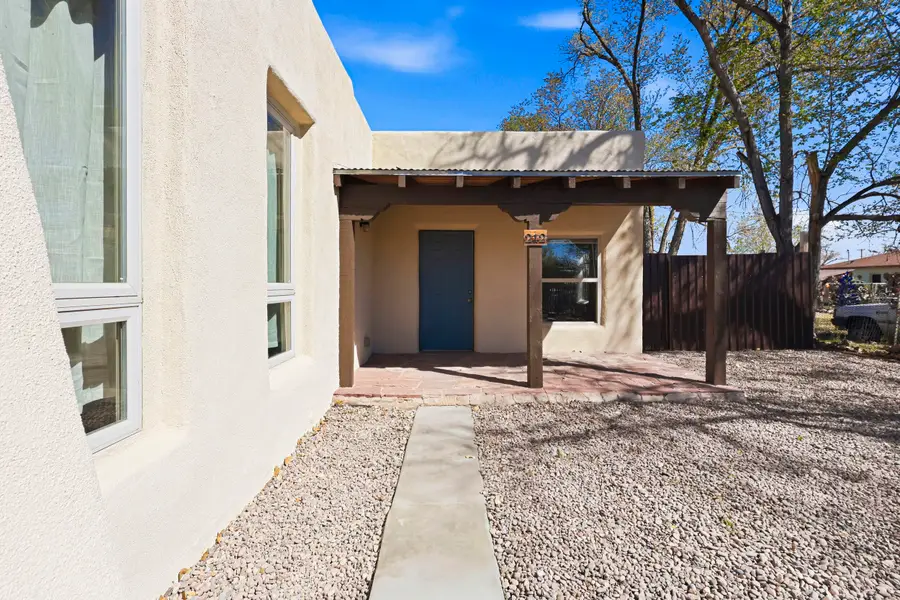 212 S 5th Street, Belen, NM 87002 - #2