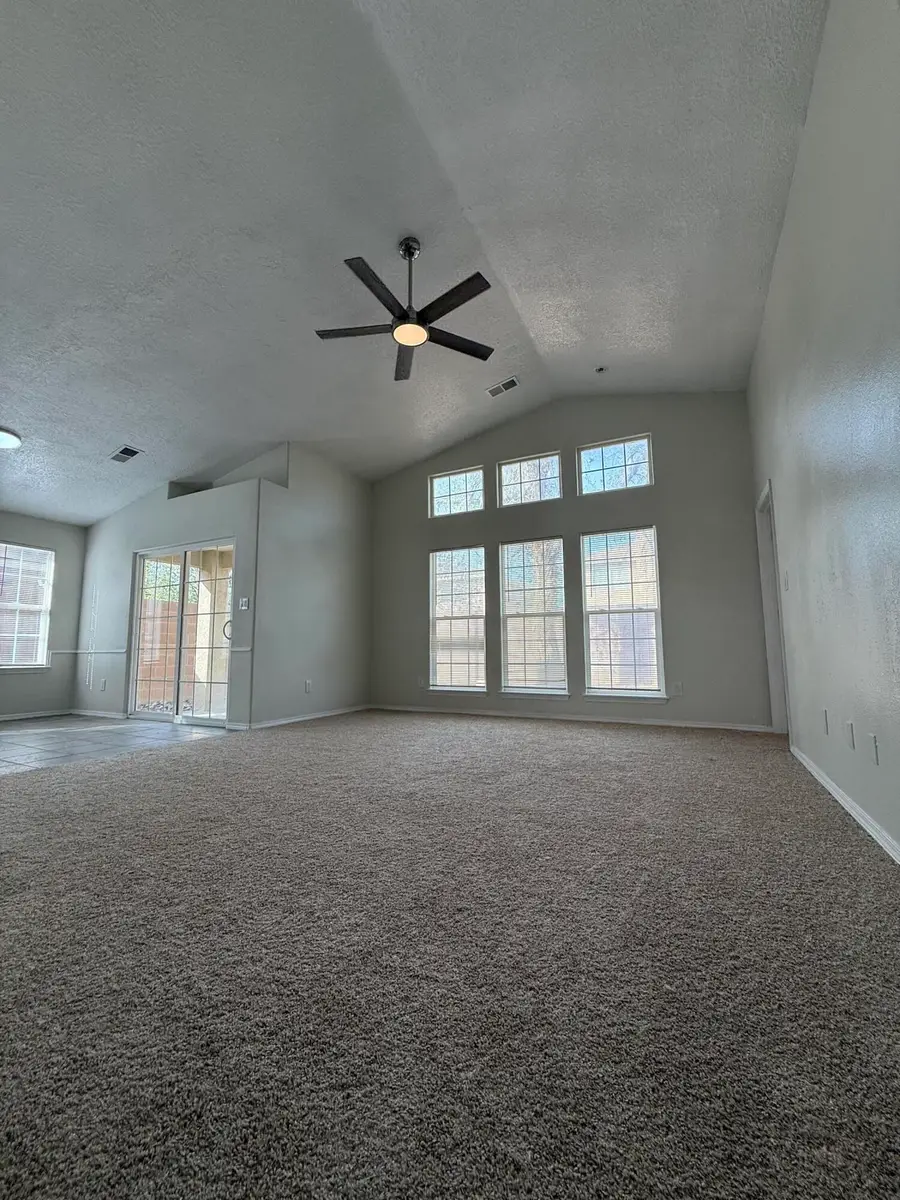 10267 Country Meadows Drive Nw, Albuquerque, NM 87114 - #3