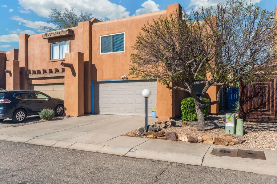 717 Candelaria Road Nw #N, Albuquerque, NM 87107 - #3