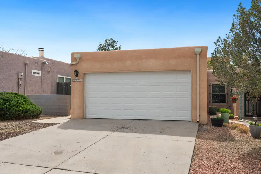 11116 Wales Avenue Ne, Albuquerque, NM 87111 - #2