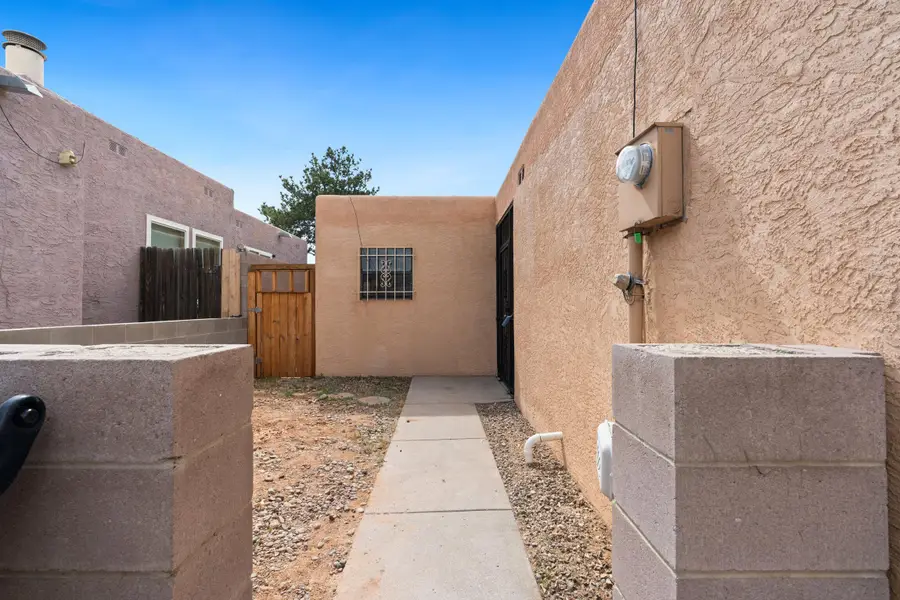 11116 Wales Avenue Ne, Albuquerque, NM 87111 - #3