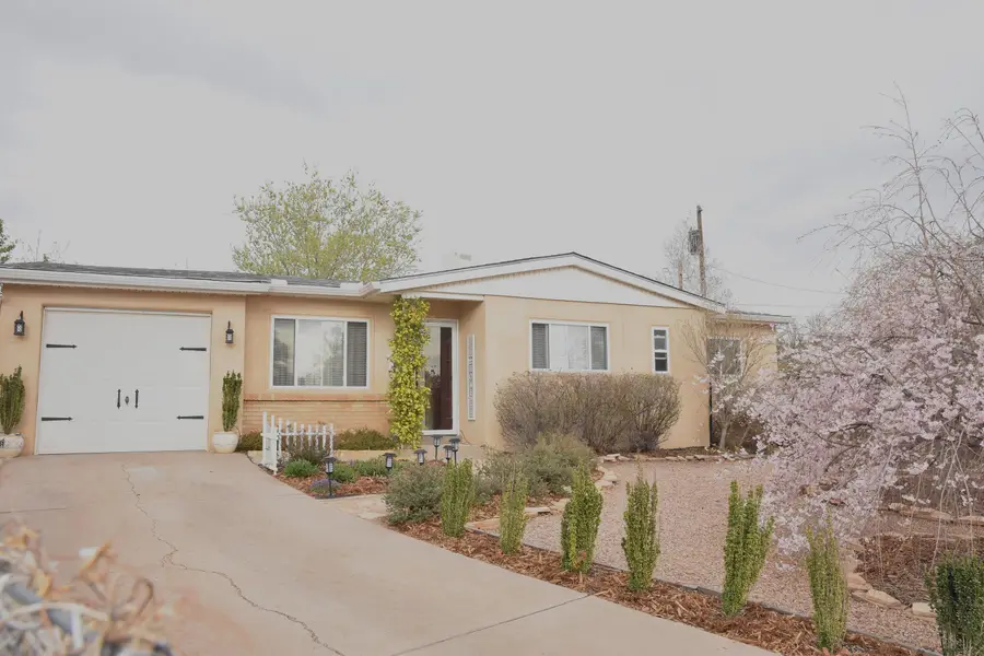 10301 Matthew Avenue Ne, Albuquerque, NM 87112 - #2