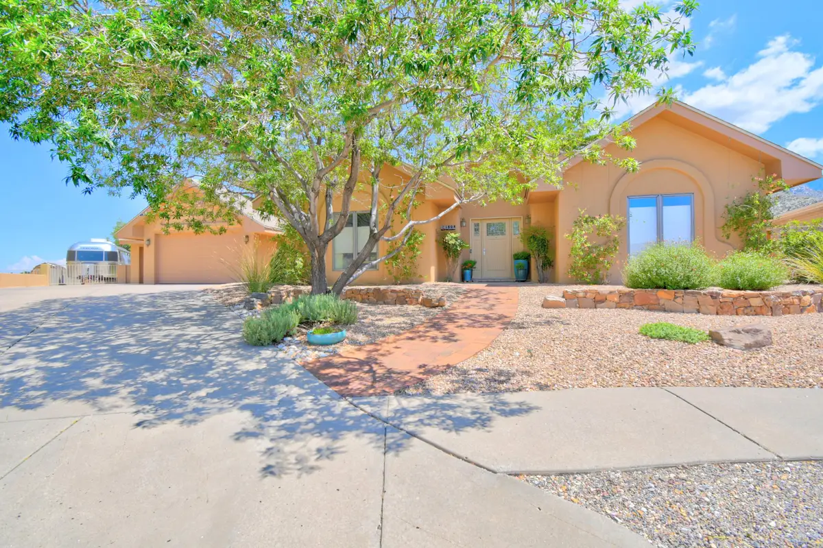 1808 Archuleta Drive Ne, Albuquerque, NM 87112 - #1