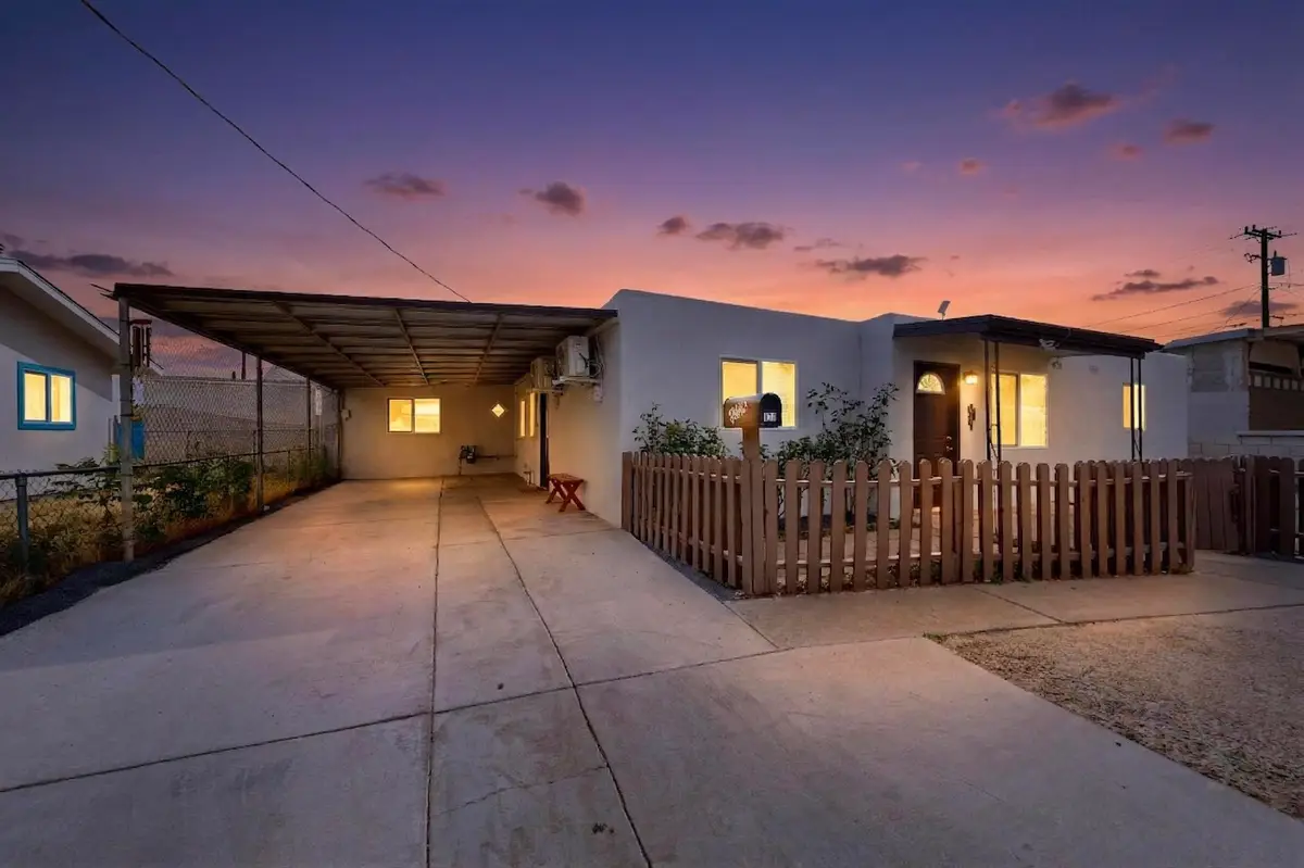 804 Prospect Avenue Nw, Albuquerque, NM 87102 - #1