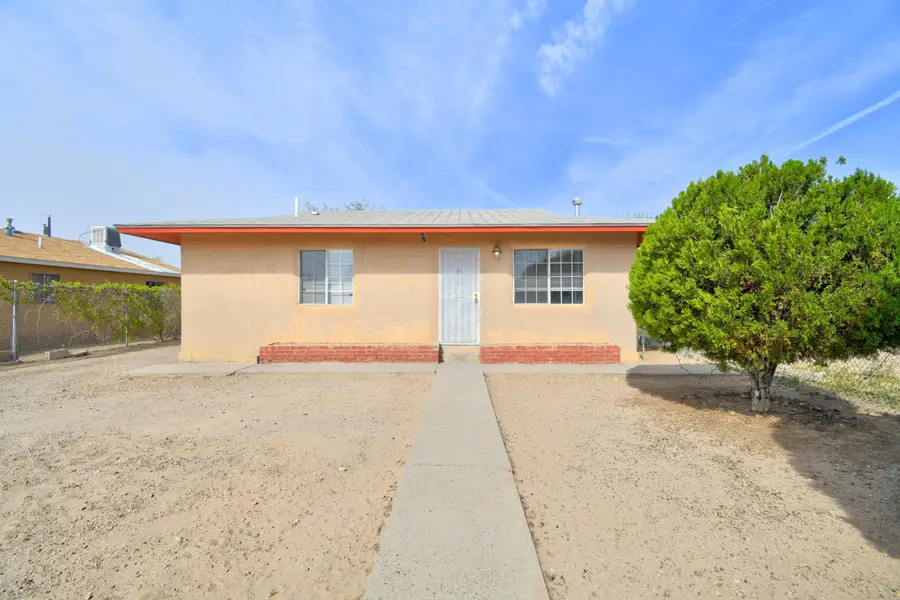 1804 Rosita Place Sw, Albuquerque, NM 87105 - #2