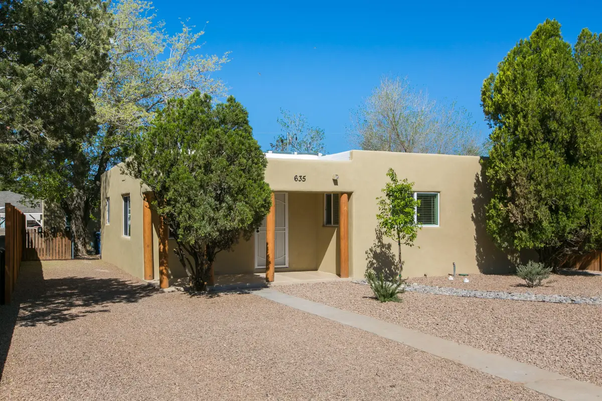 635 Adams Street Ne, Albuquerque, NM 87110 - #1