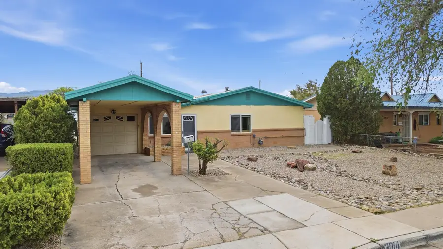 3014 Monroe Street Ne, Albuquerque, NM 87110 - #3