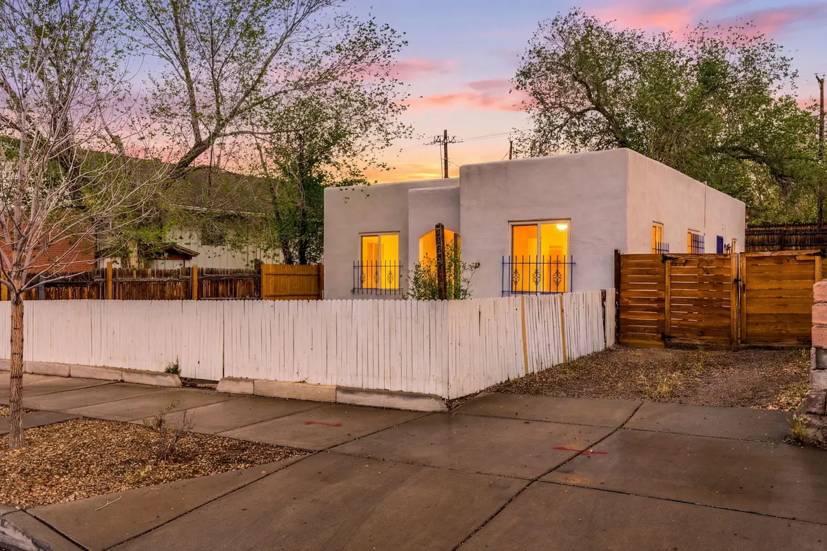 1605 Lead Avenue Se, Albuquerque, NM 87106 - #1