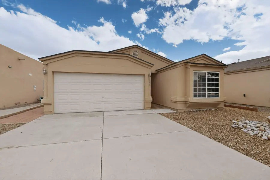 8428 Vista Penasco Avenue Sw, Albuquerque, NM 87121 - #2