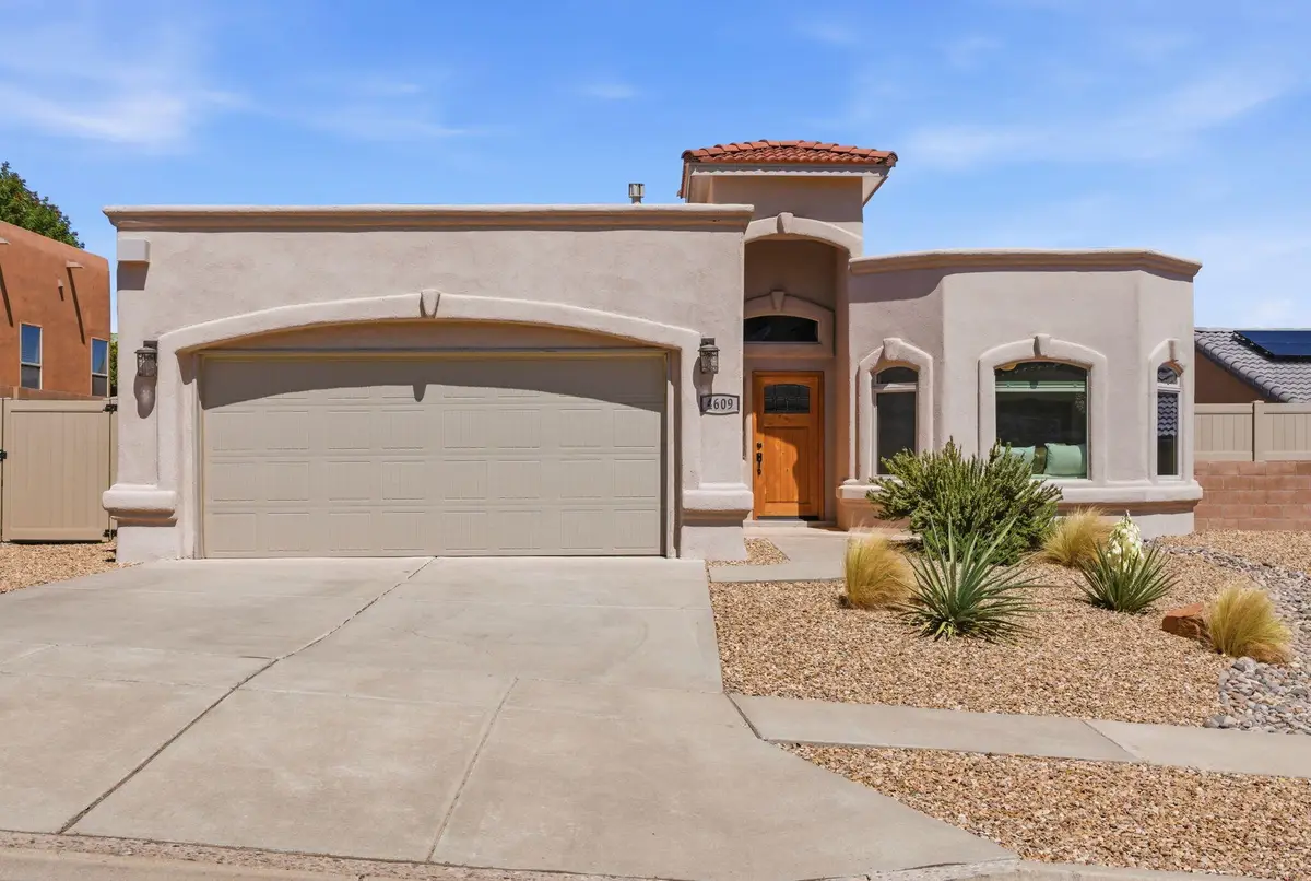 4609 Albany Court Nw, Albuquerque, NM 87114 - #1