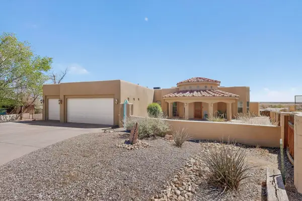 1521 Valley View Drive Sw, Los Lunas, NM 87031
