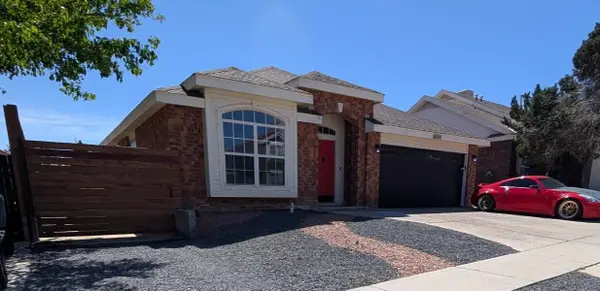 8024 Lyndsi Avenue Nw, Albuquerque, NM 87120