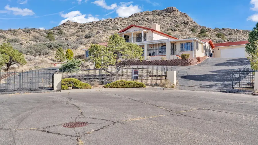 1512 La Tuna Place Se, Albuquerque, NM 87123 - #2