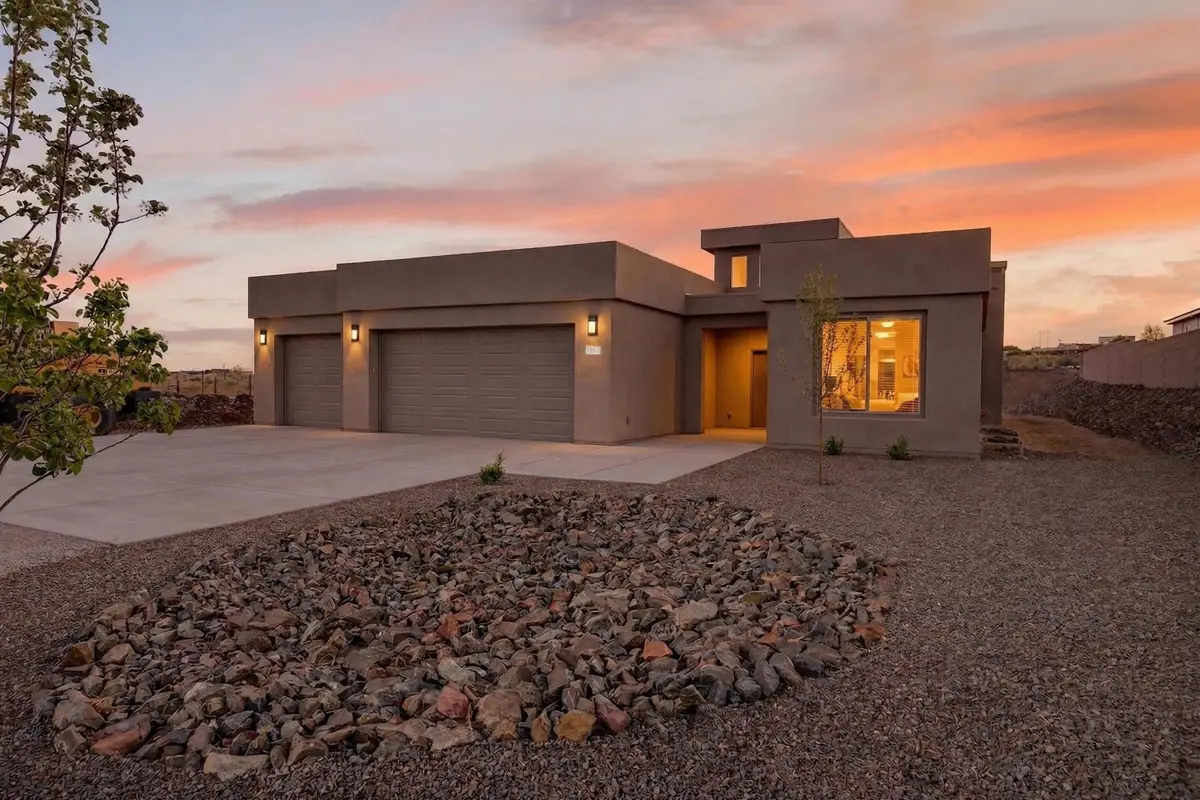 1207 15th Street Se, Albuquerque, NM 87124 - #1