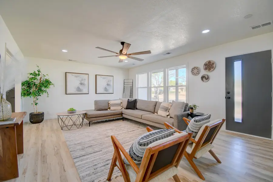 514 Villa Verde Drive Se, Rio Rancho, NM 87124 - #3