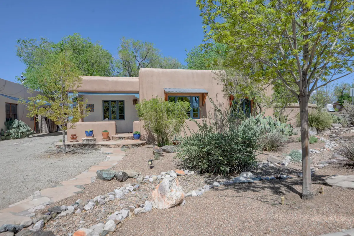 1425 Roma Avenue Ne, Albuquerque, NM 87106 - #1