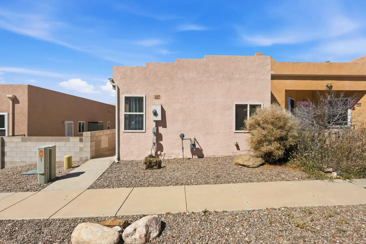 327 Kaylyn Drive Se, Albuquerque, NM 87123 - #1