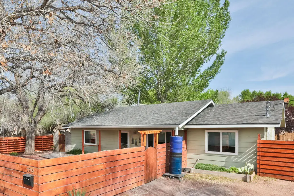 2915 Leopoldo Road Nw, Albuquerque, NM 87104 - #1