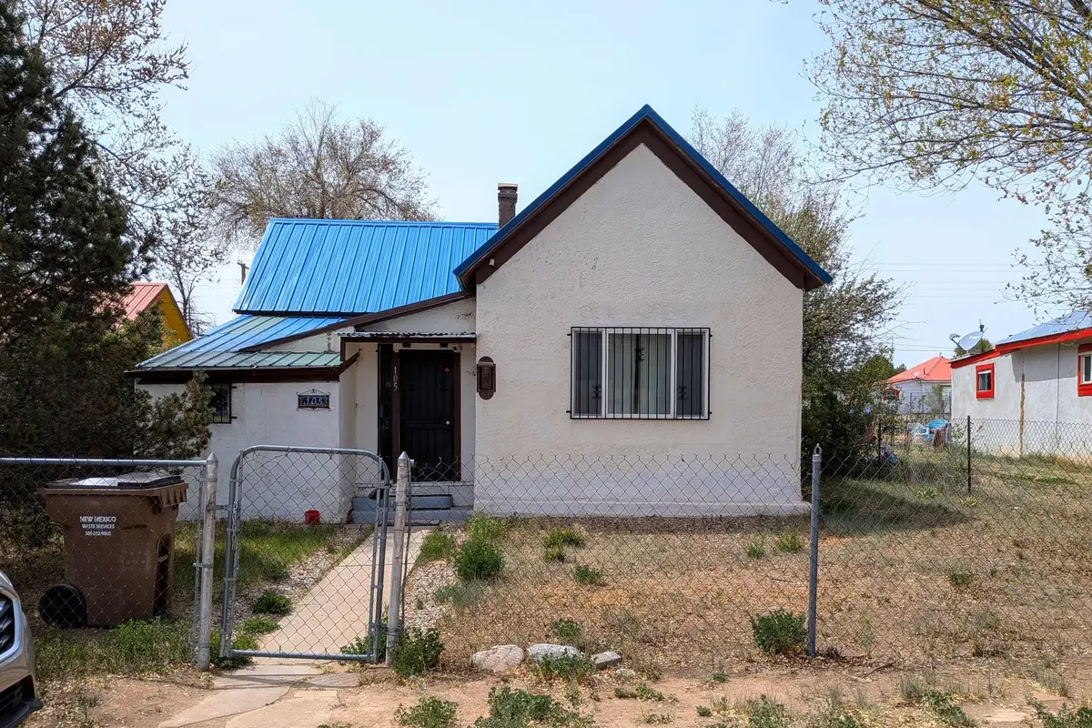 105 S Roosevelt Avenue, Mountainair, NM 87036 - #1
