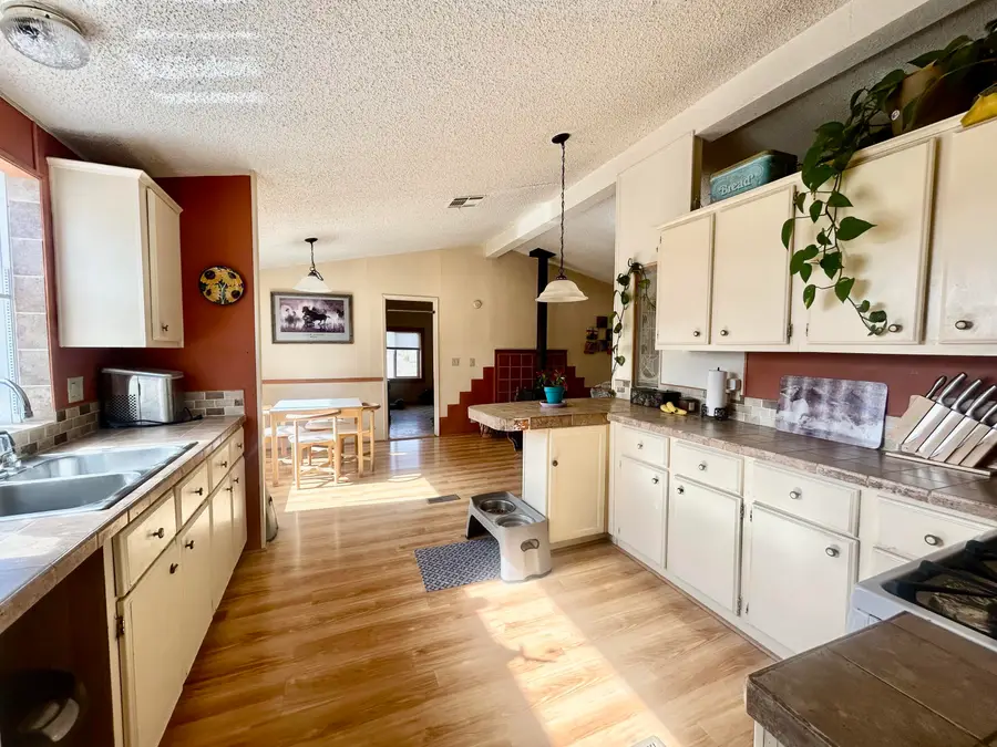 16 Teeter Court, Edgewood, NM 87015 - #2