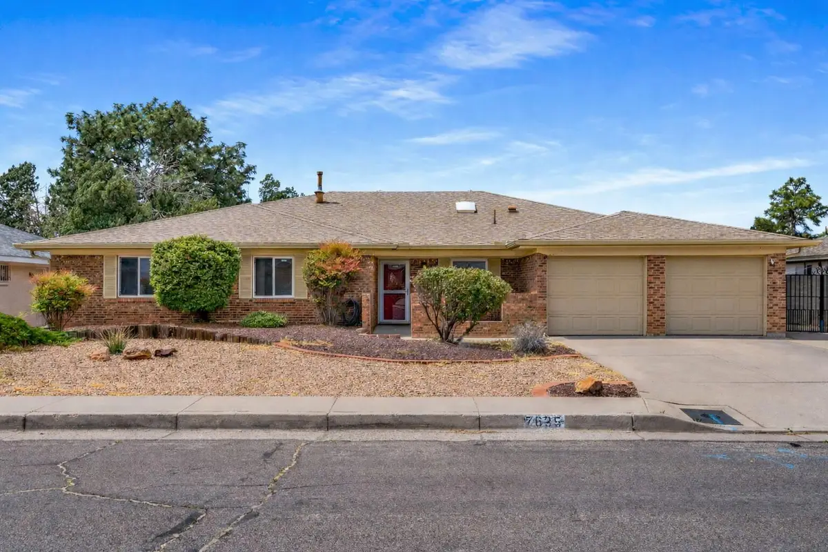 7635 Arroyo Del Oso Avenue Ne, Albuquerque, NM 87109 - #1