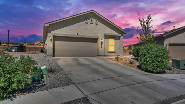 10687 Valedon Lane Sw, Albuquerque, NM 87121
