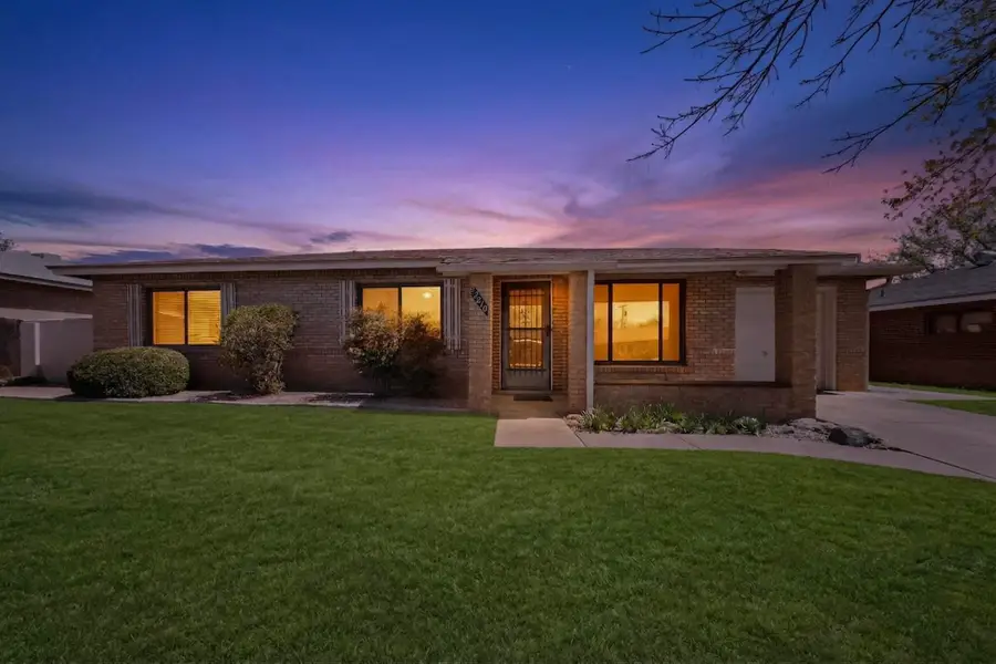 2610 General Bradley Street Ne, Albuquerque, NM 87112 - #2