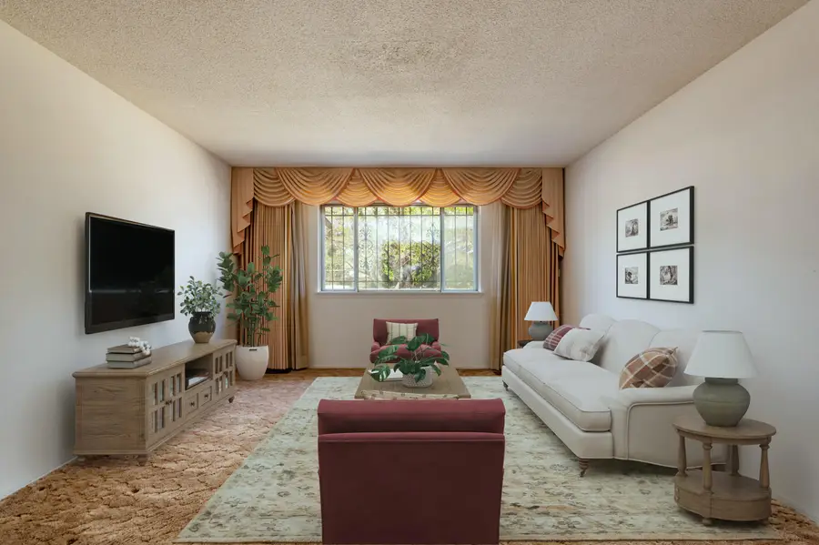 3709 Vermont Street Ne, Albuquerque, NM 87110 - #3