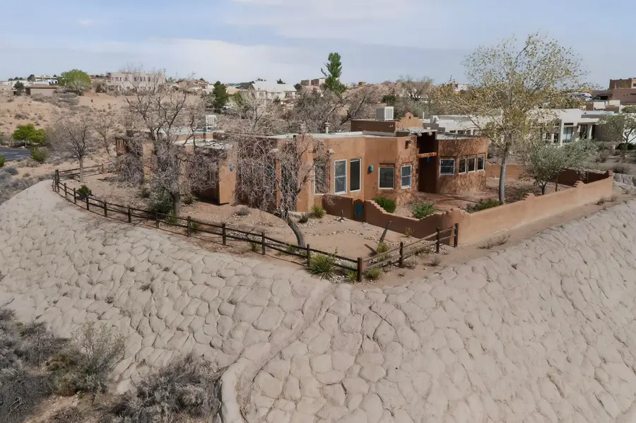 1201 Chihuahua Road Ne, Rio Rancho, NM 87144 - #3