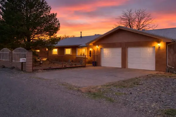 4659 Gordon Road, Los Lunas, NM 87031