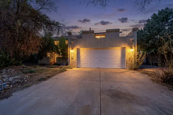 10529 Calle Sombra Nw, Albuquerque, NM 87114