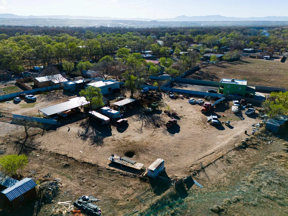 2255 Perry Road Sw, Albuquerque, NM 87105 - #1