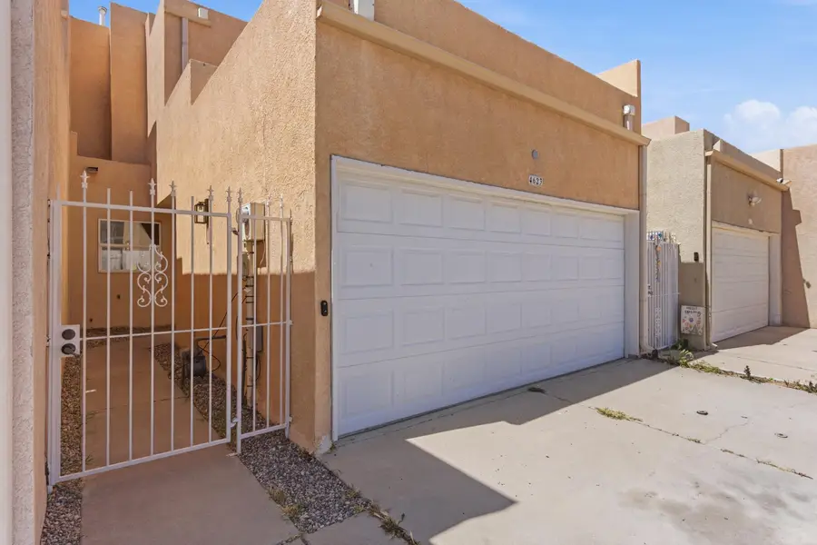 4623 Via Macduffee Road Ne, Albuquerque, NM 87111 - #3