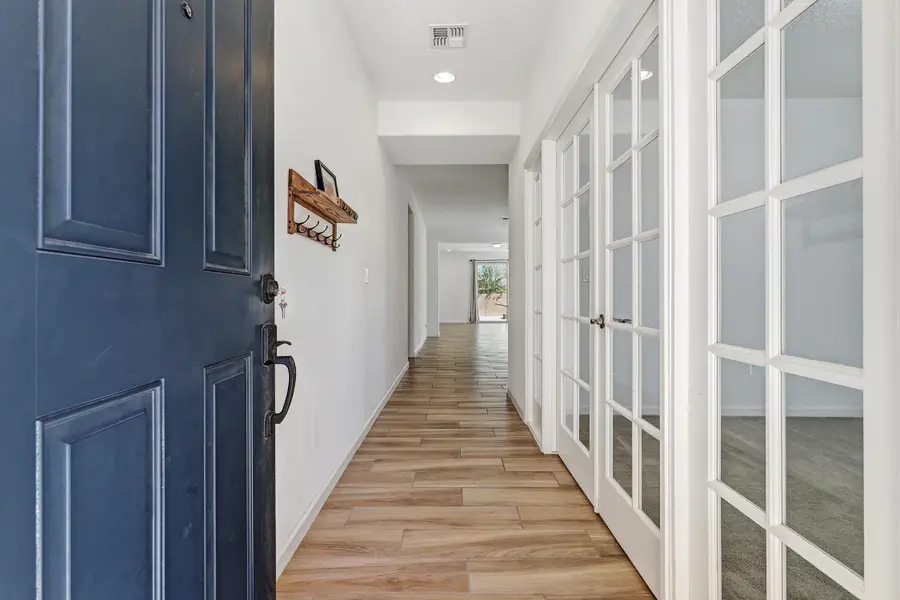 8819 Jet Stream Road Nw, Albuquerque, NM 87120 - #2