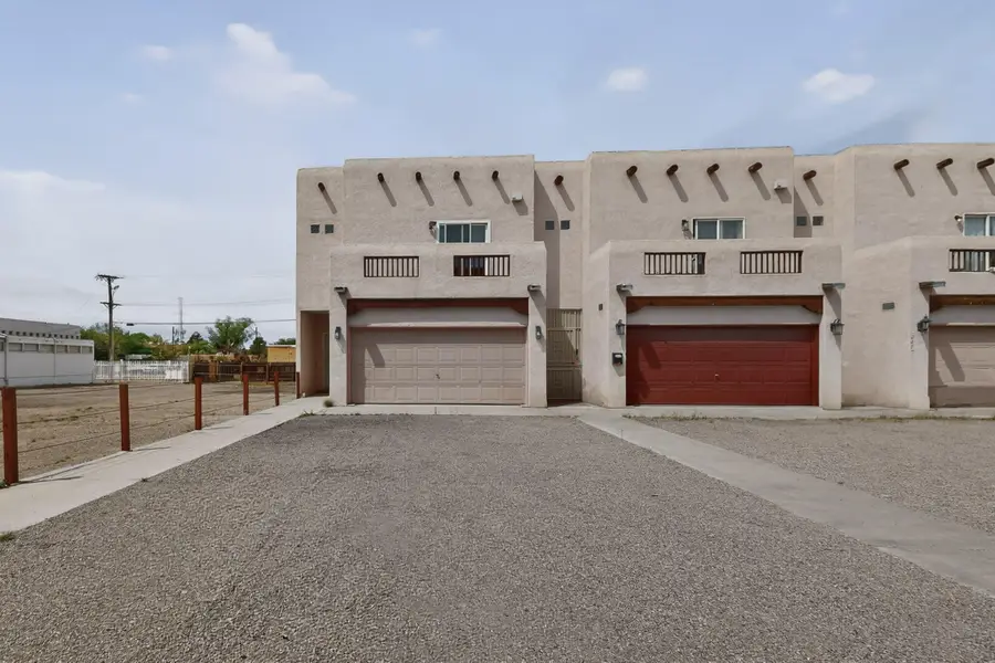 219 Truman Street Ne, Albuquerque, NM 87108 - #2