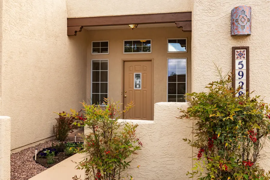 5928 Chaco Loop Ne, Rio Rancho, NM 87144 - #3
