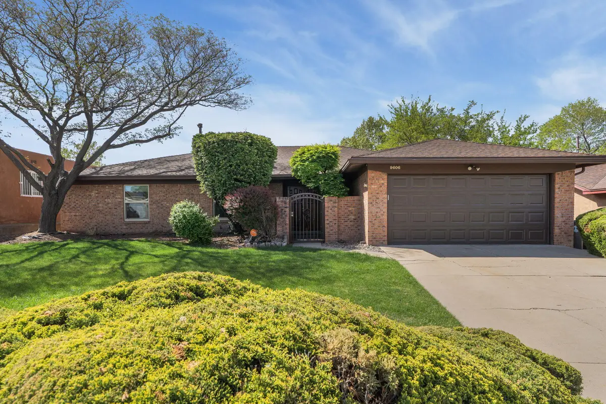 9606 Camino Del Sol Ne, Albuquerque, NM 87111 - #1