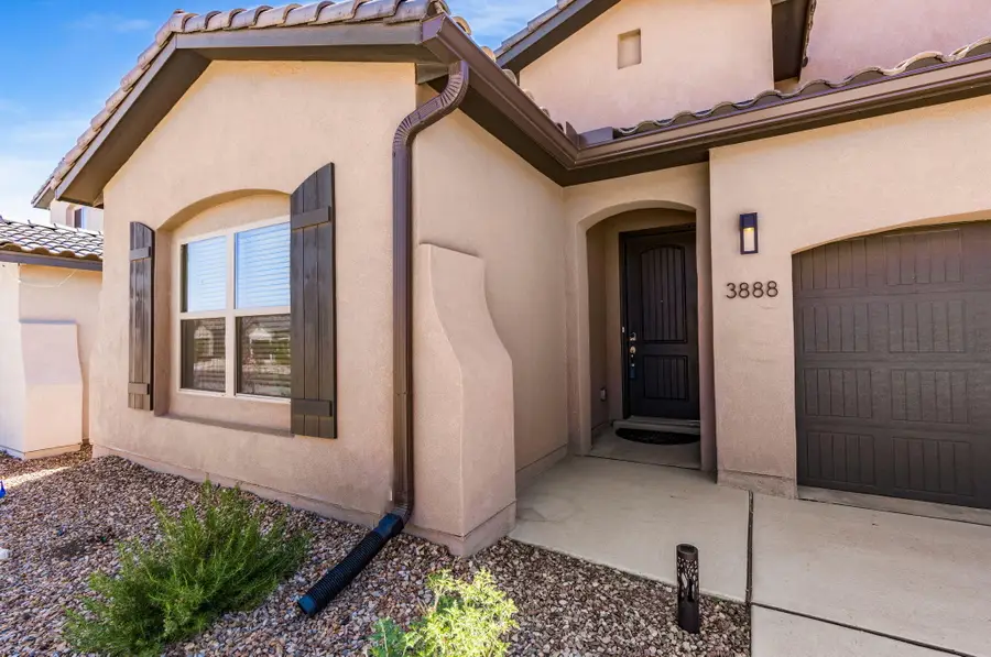 3888 Kodiak Road Ne, Rio Rancho, NM 87144 - #3