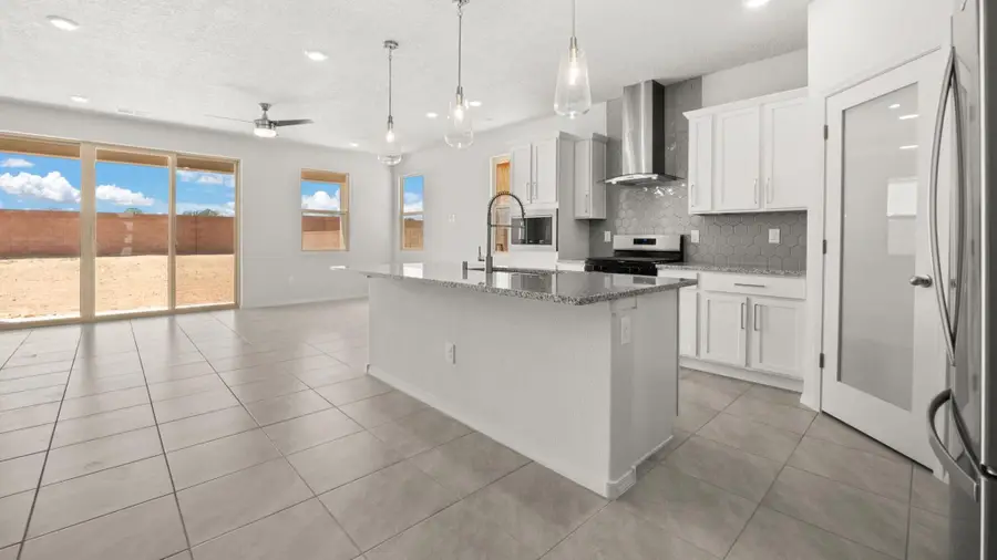 6750 Clayton Drive Ne, Rio Rancho, NM 87144 - #2